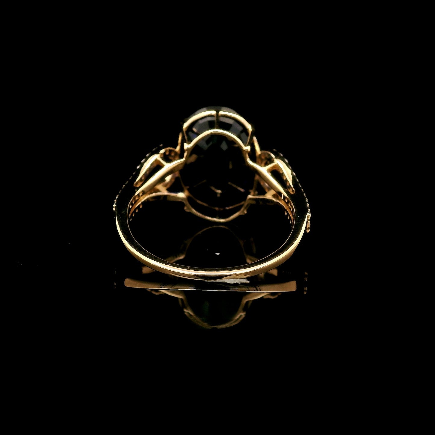 7.17 Ct Oval Mixed Cut Lab Grown Sapphire 14K Gold Ring