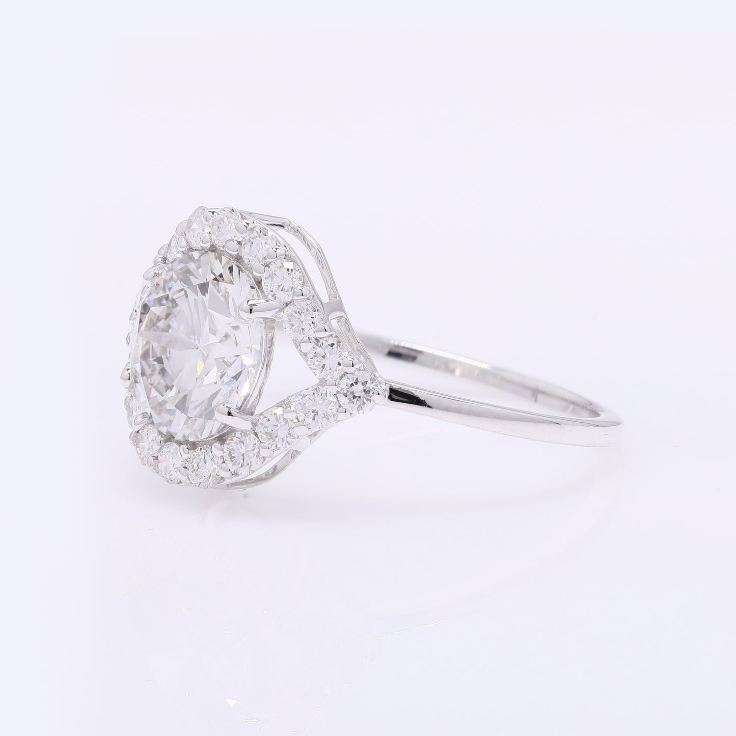 2.59 Carats Lab Grown Diamond 14K Gold Ring