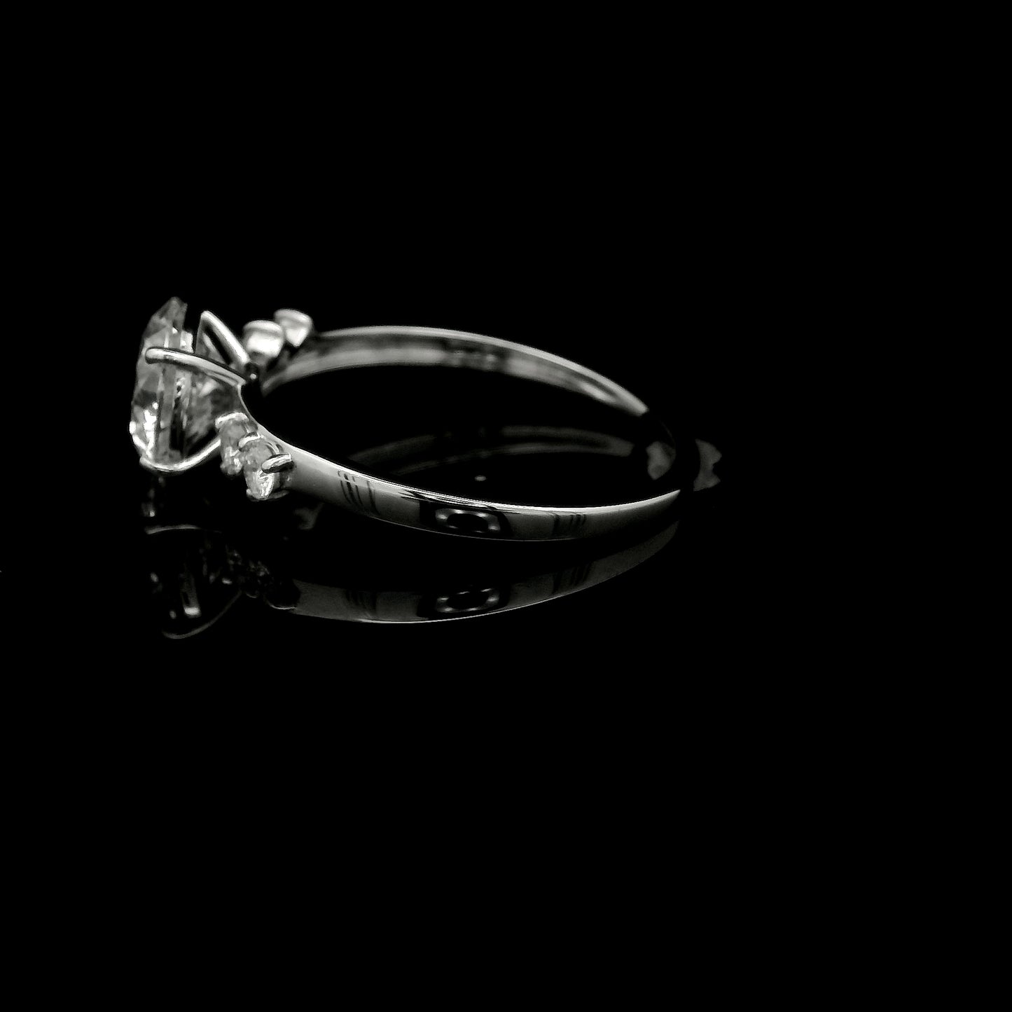 1.66 Ct Round Lab Grown Diamond 14K Gold Ring