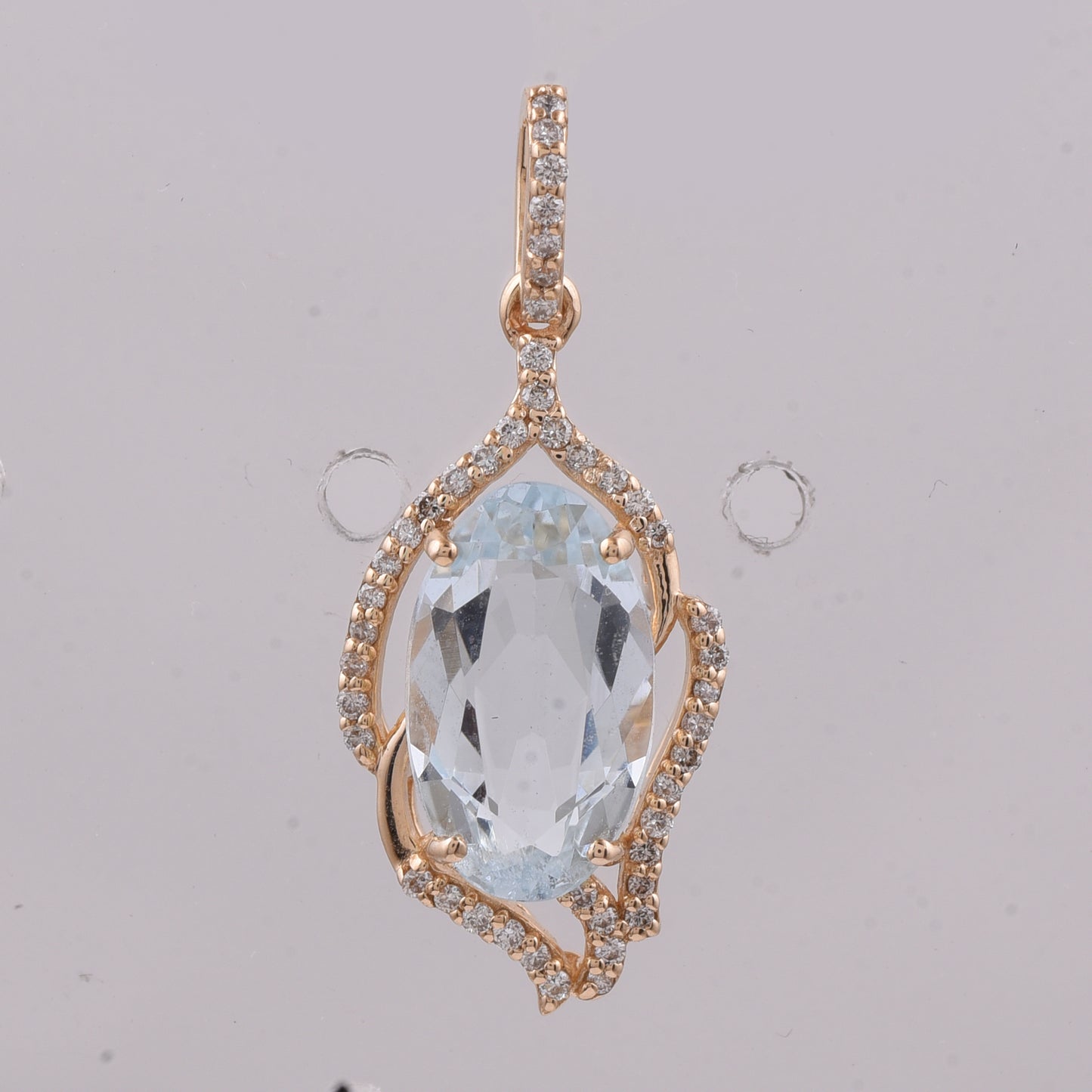 2.50 Ct Oval Natural Aquamarine 14K Gold Pendant
