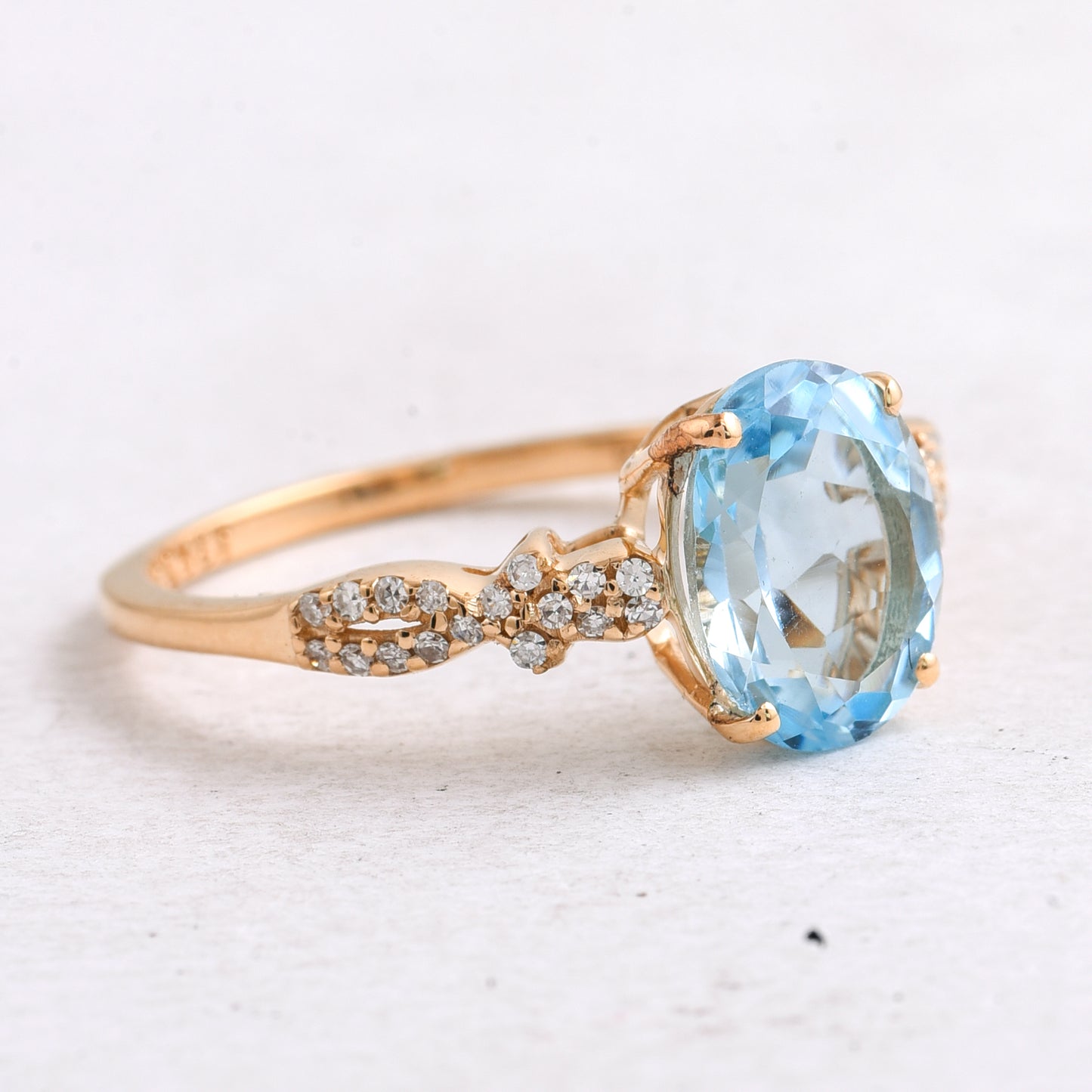 2.48 Ct Oval Mixed Cut Natural Topaz 14K Gold Ring