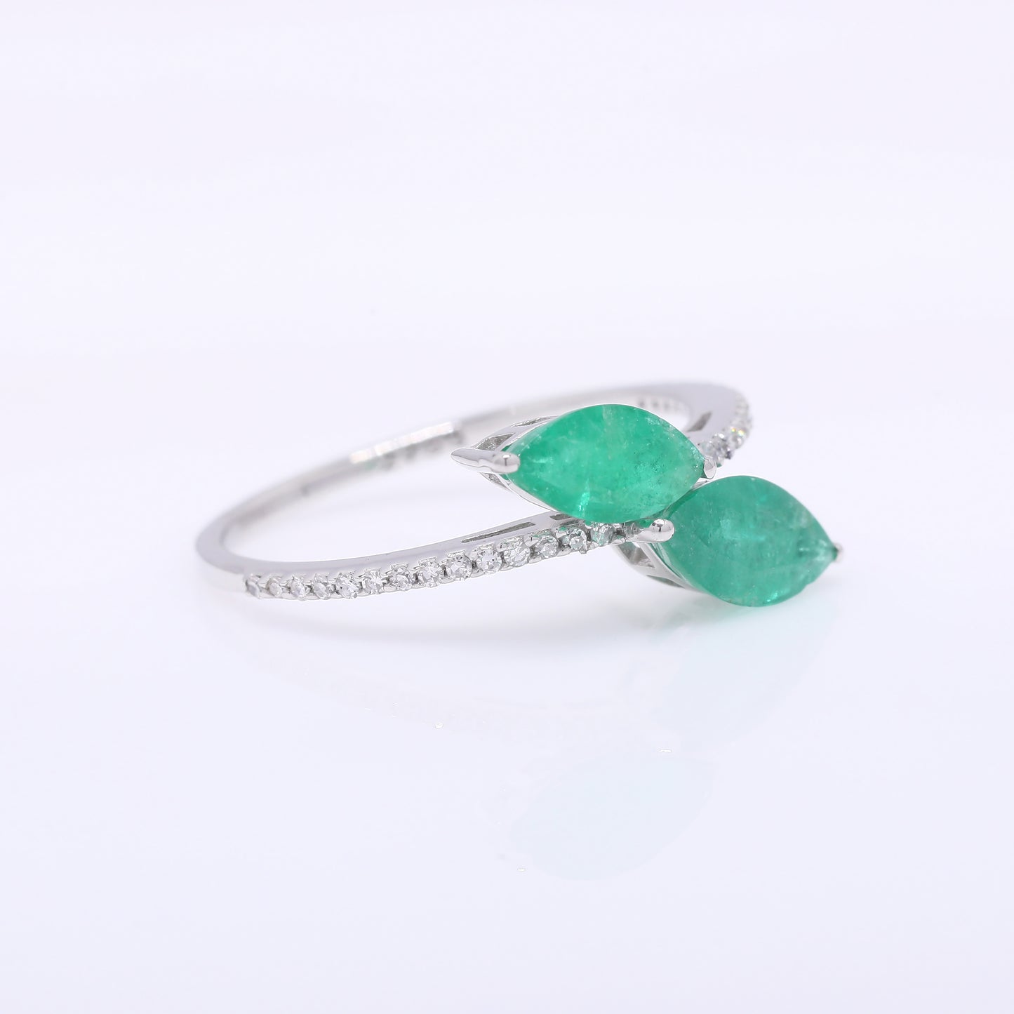 1.43 Ct Marquise Mixed Cut Natural Emerald 950 Platinum Ring