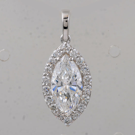 2.46 Carats Lab Grown Diamond 14K Gold Pendant