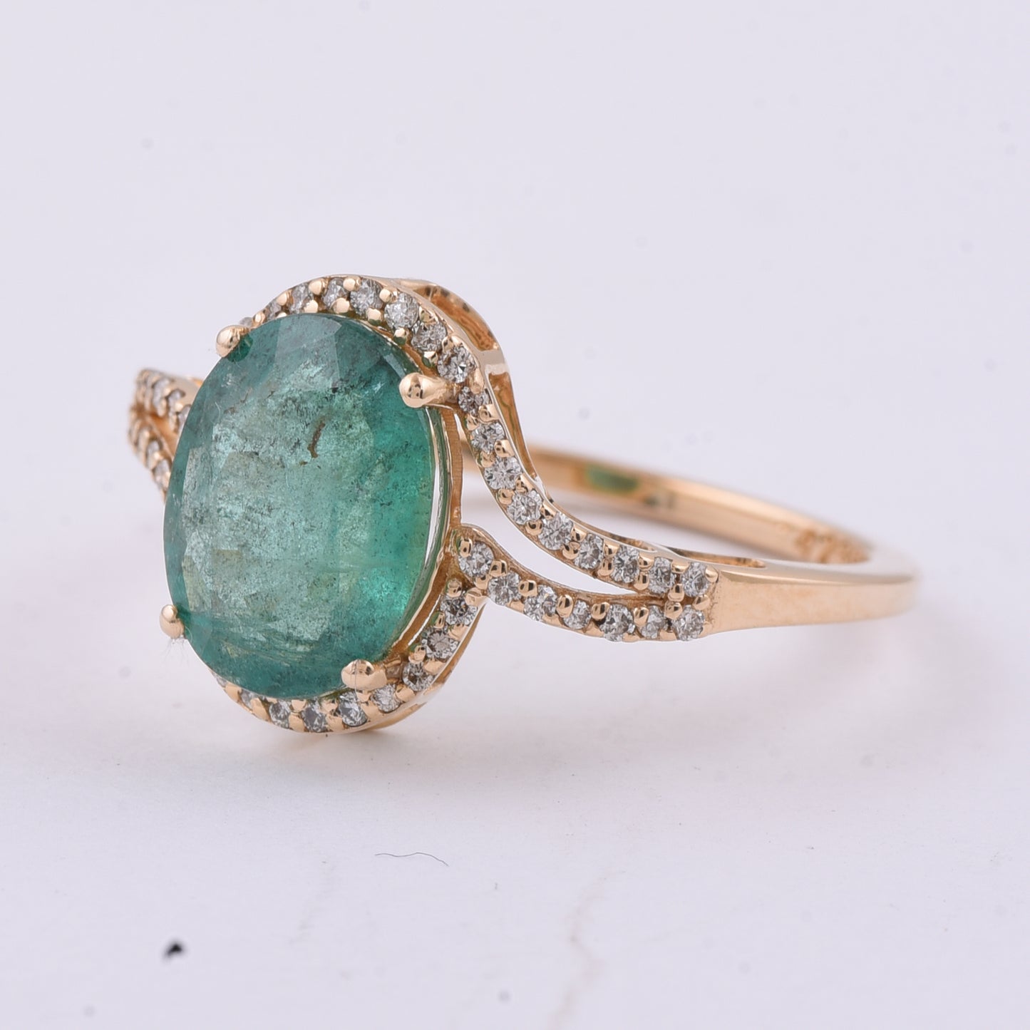 2.50 Ct Oval Natural Emerald 14K Gold Ring