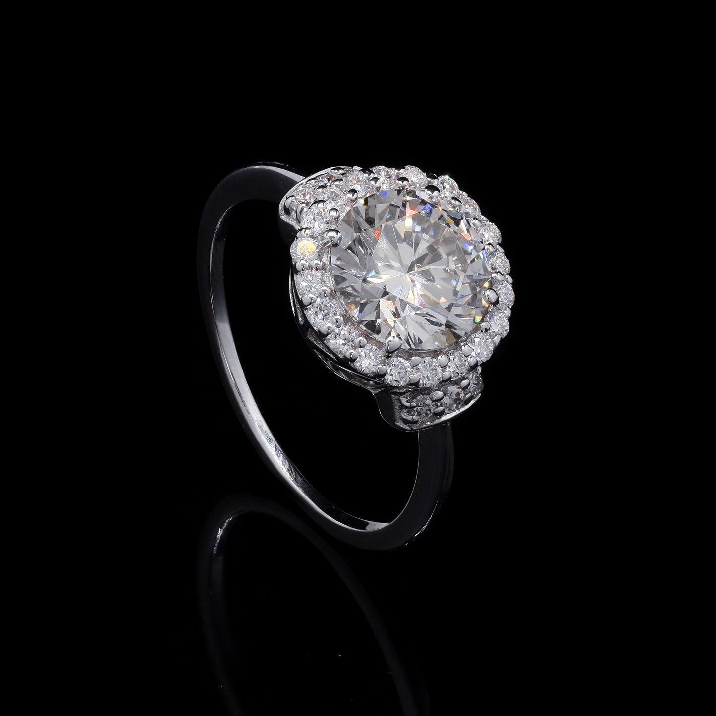 2.30 Carats Lab Grown Diamond 14K Gold Ring