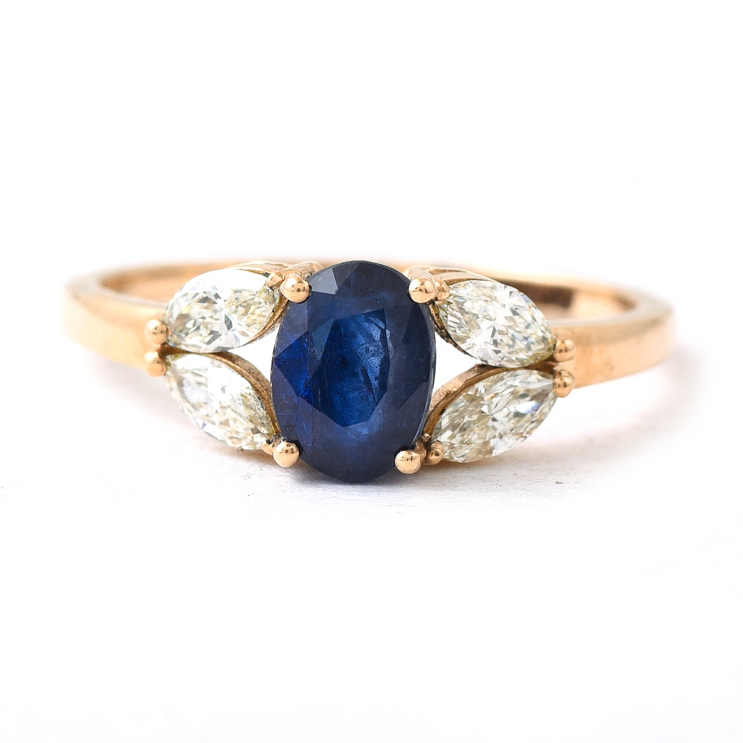 1.57 Ct Oval Sapphire 14K Gold Ring