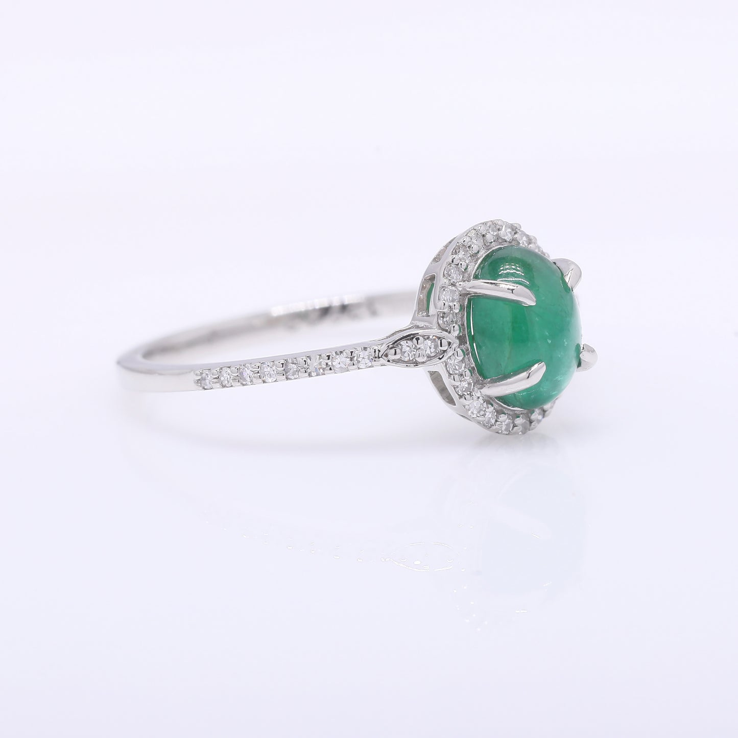 1.13 Ct Oval Cabochon Cut Natural Emerald 950 Platinum Ring