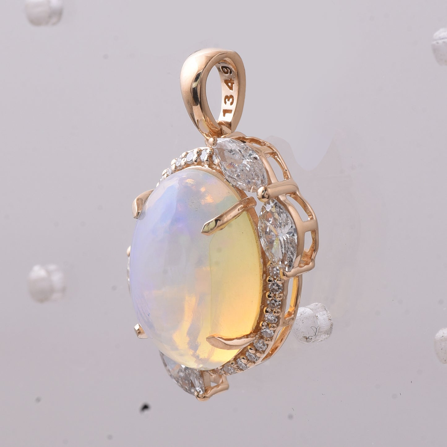 3.55 Ct Oval Cabochon Cut Natural Opal 14K Gold Pendant