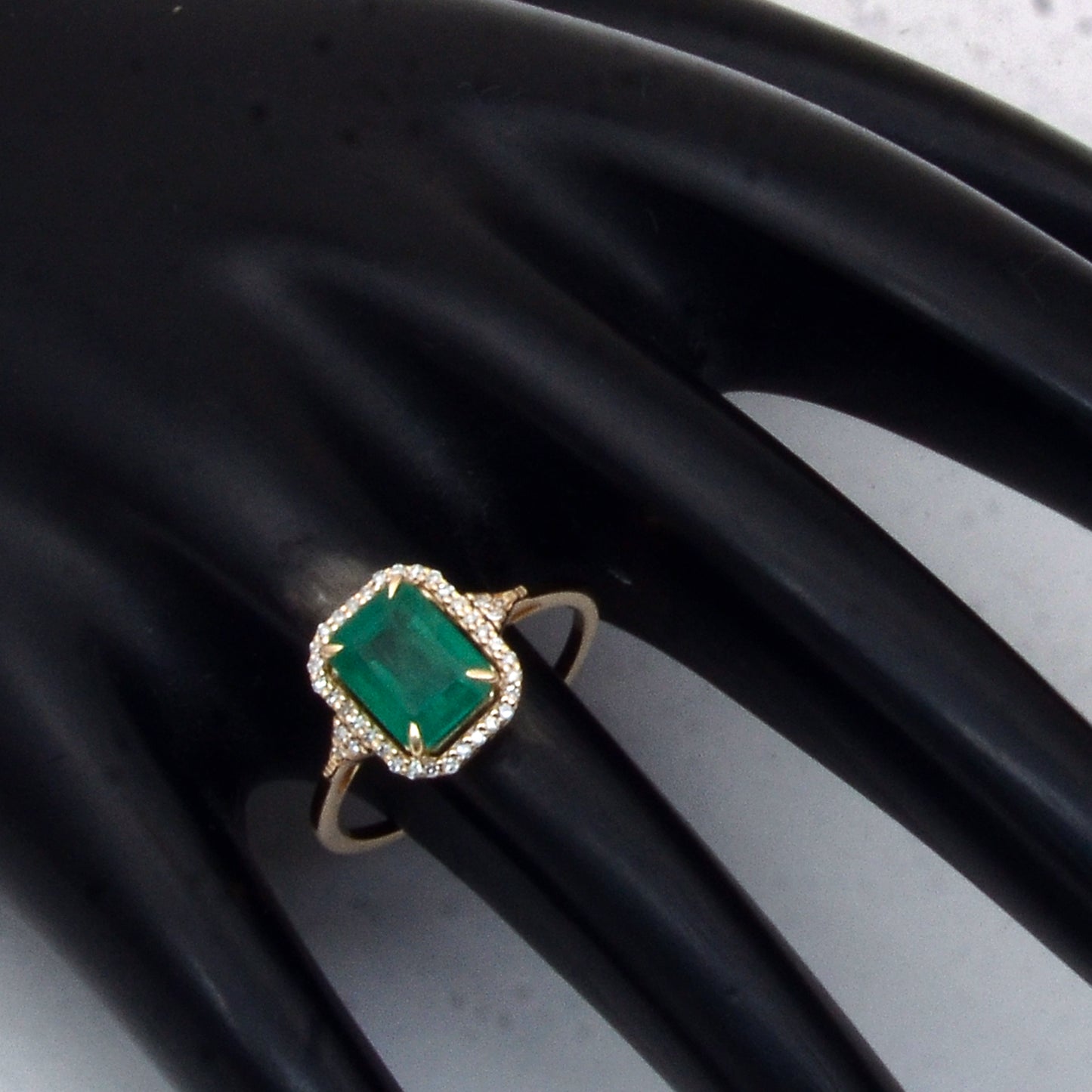 1.89 Ct Octagon Step Cut Natural Emerald 14K Gold Ring