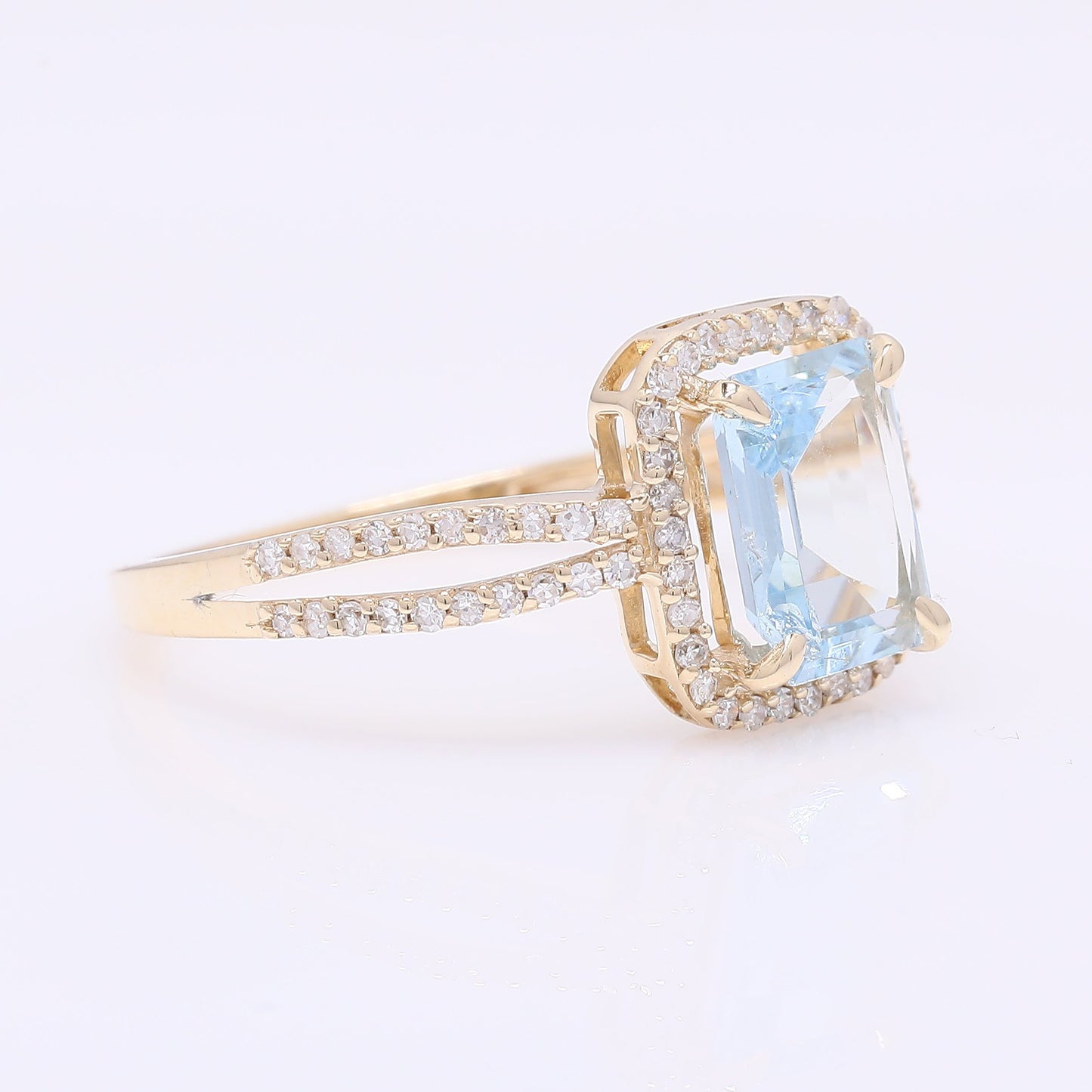 1.38 Ct Octagon Step Cut Natural Aquamarine 14K Gold Ring