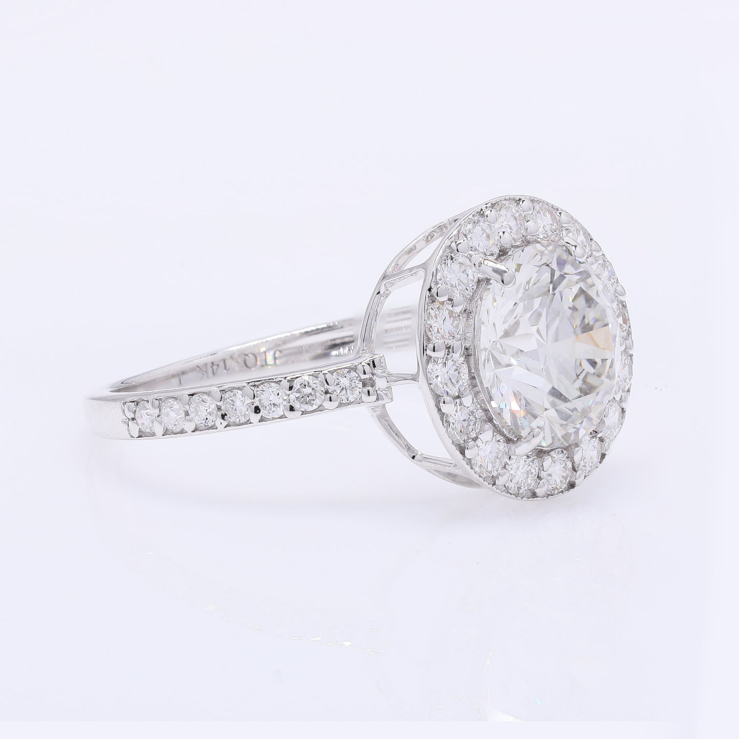 2.69 Carats Lab Grown Diamond 14K Gold Ring