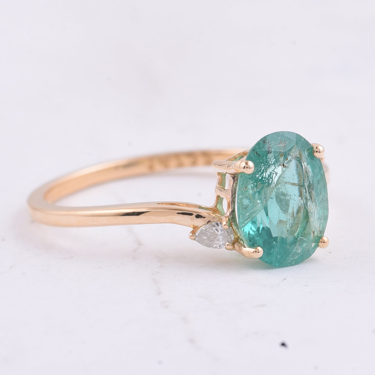 1.18 Ct Oval Natural Emerald 14K Gold Ring