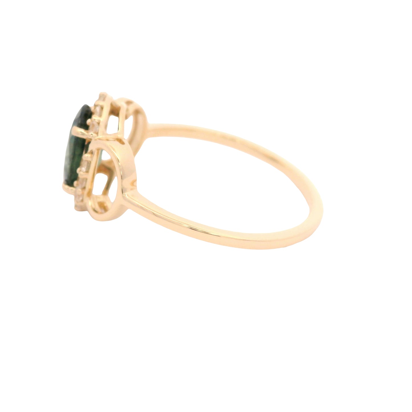 1.50 Ct Oval Sapphire 14K Gold Ring