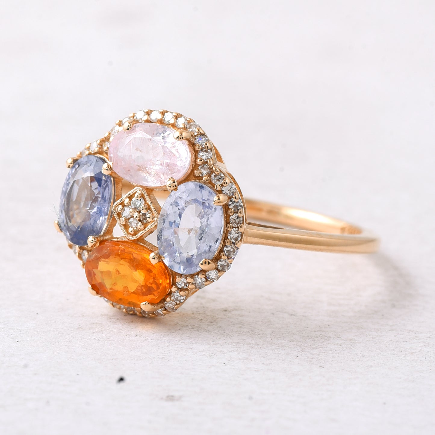 2.49 Ct Oval Mixed Cut Natural Multi-Coloured Sapphire 14K Gold Ring