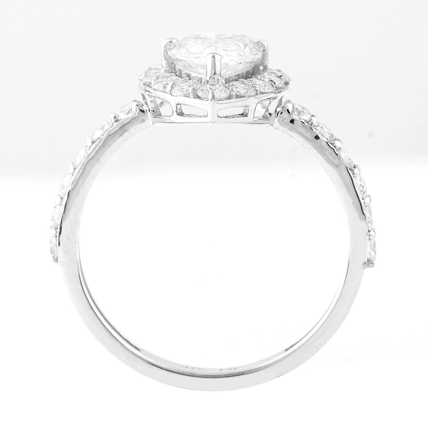2.02 Carats Lab Grown Diamond 14K Gold Ring