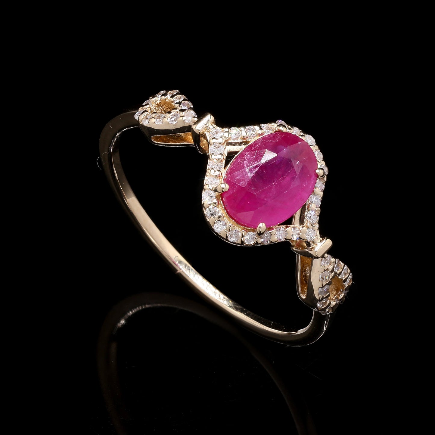 1.03 Ct Oval Mixed Cut Natural Ruby 14K Gold Ring