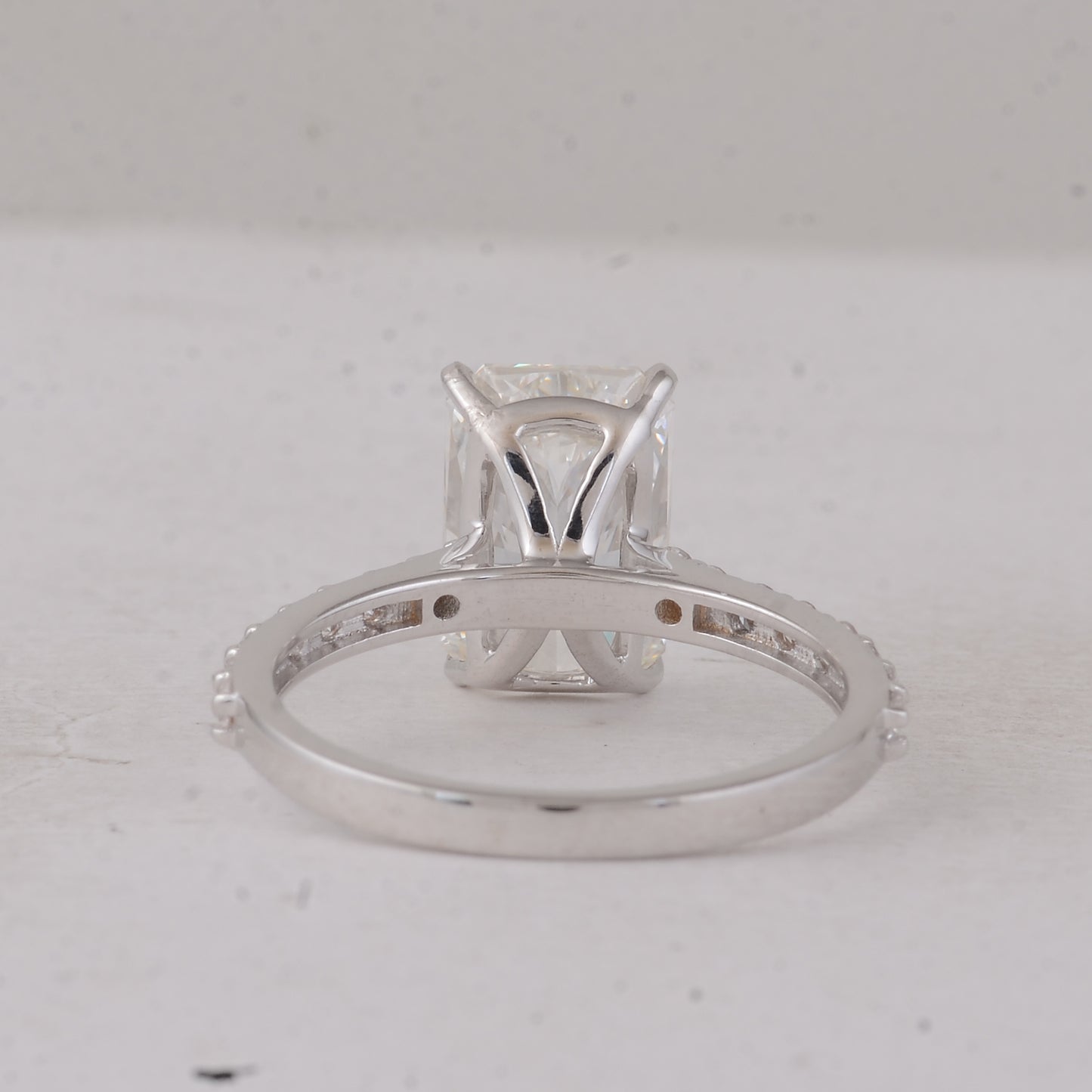 3.48 Carats Lab Grown Diamond 14K Gold Ring