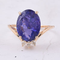 6.92 Ct Oval Natural Tanzanite 14K Gold Ring