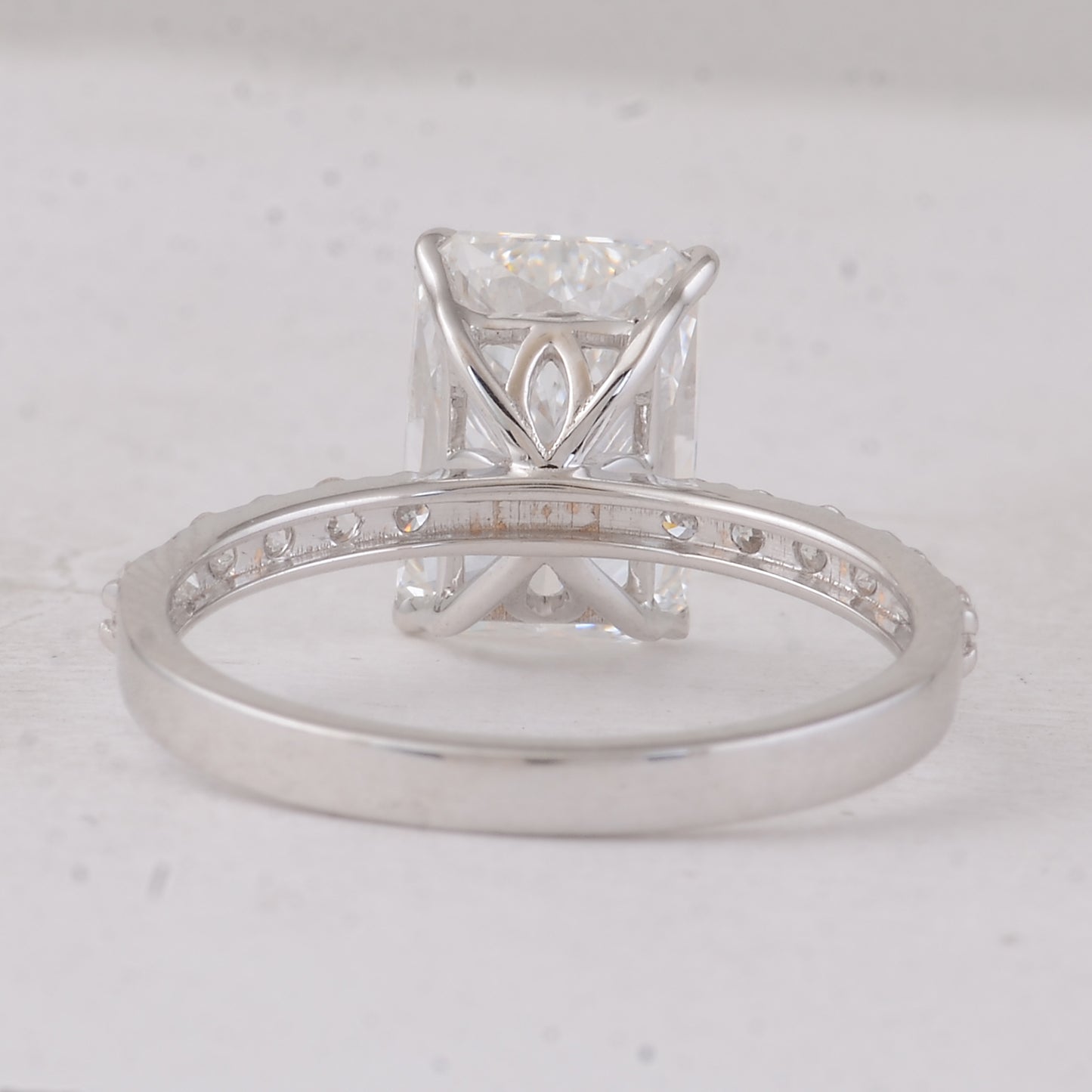 3.40 Carats Lab Grown Diamond 14K Gold Ring