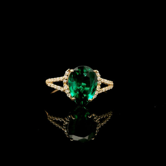 1.89 Ct Pear Mixed Cut Lab Grown Emerald 14K Gold Ring