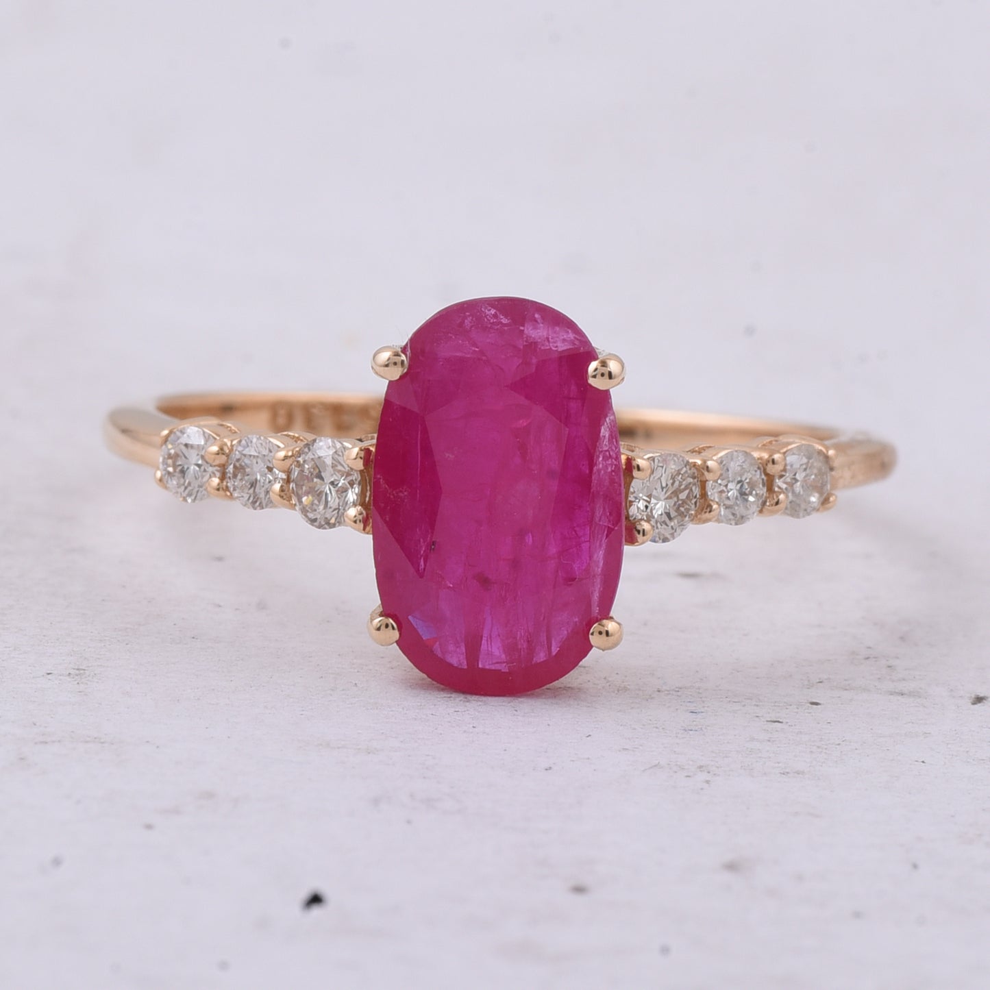 1.55 Ct Oval Natural Ruby 14K Gold Ring