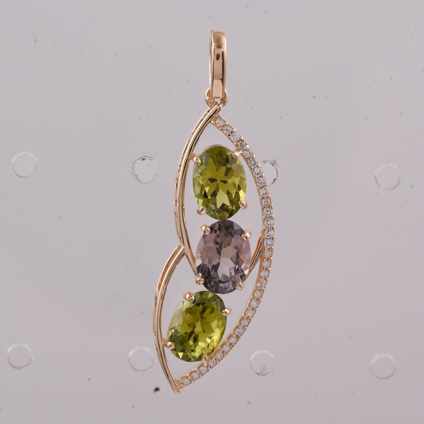 2.72 Ct Oval Natural Tourmaline 14K Gold Pendant
