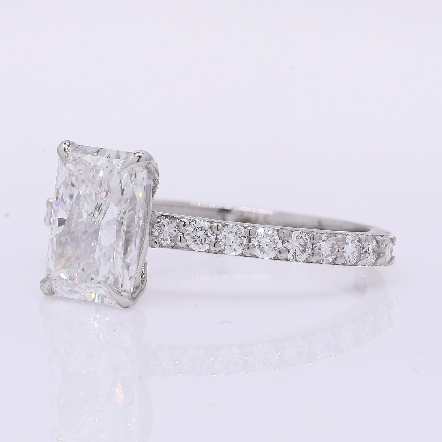 2.38 Carats Lab Grown Diamond 950 Platinum Ring