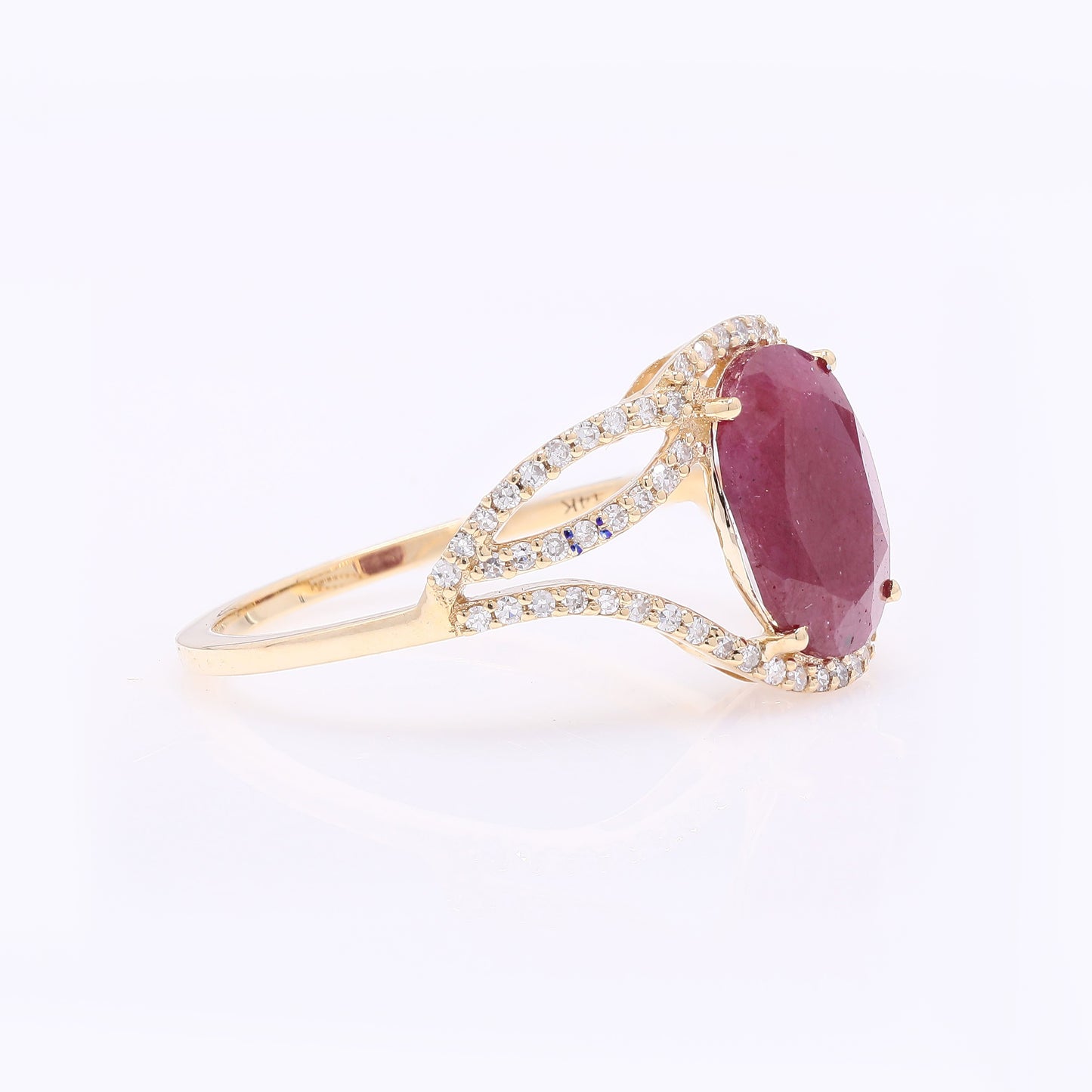 2.78 Ct Oval Mixed Cut Natural Ruby 14K Gold Ring