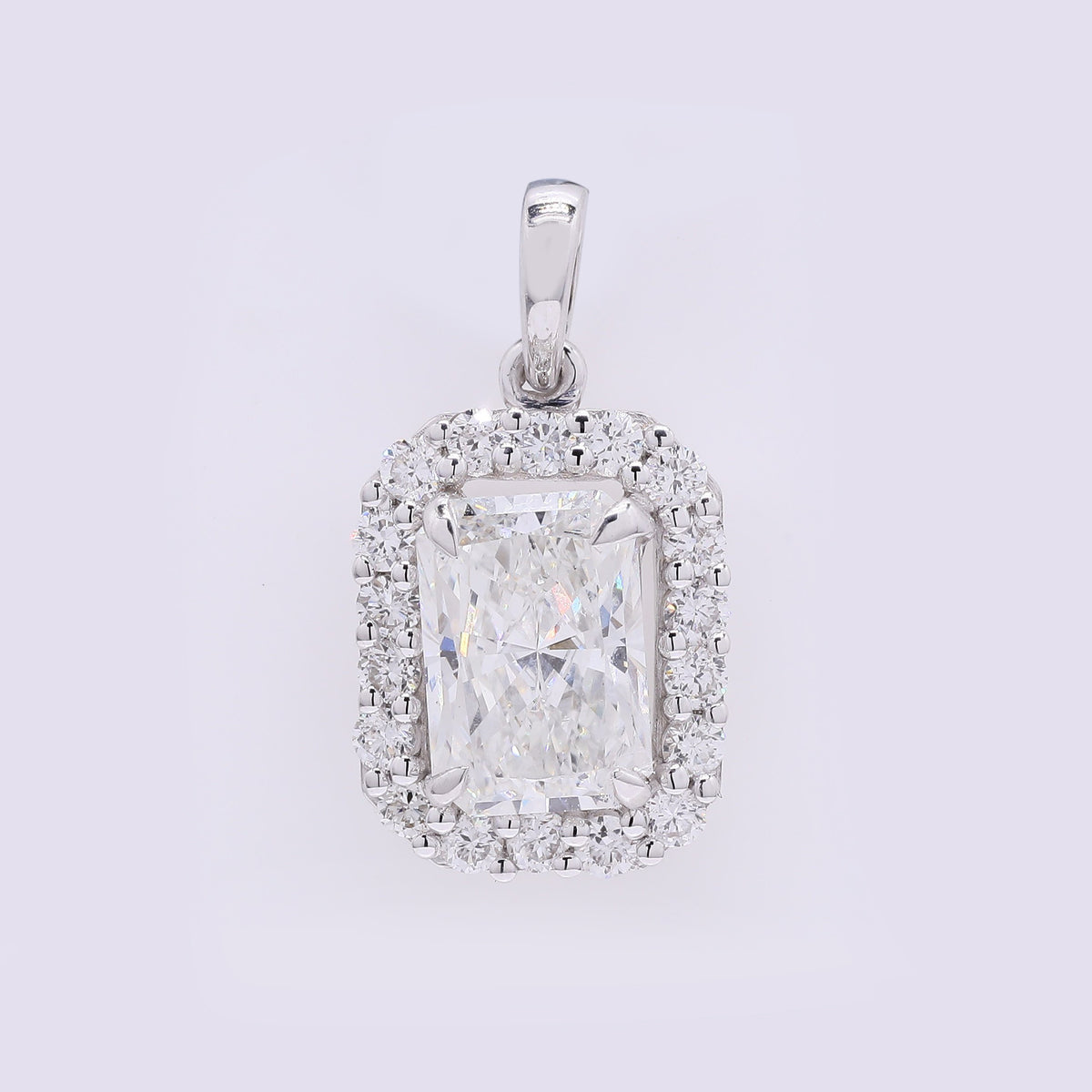 2.31 Carats Lab Grown Diamond 14K Gold Pendant