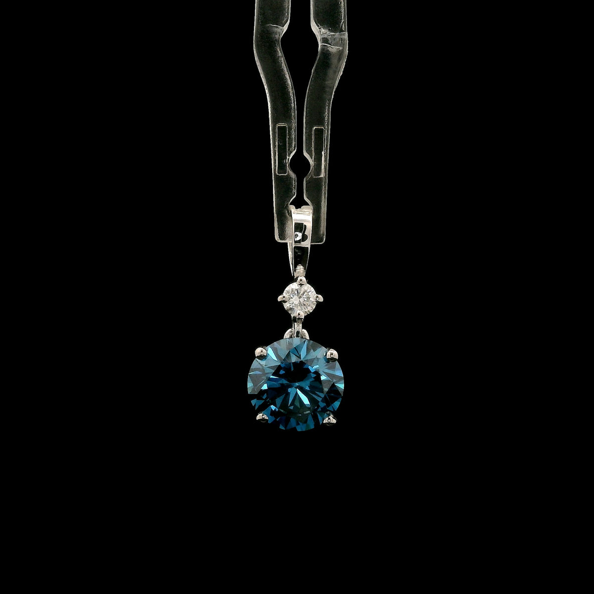 1.64 Carats Blue Lab Grown Diamond 14K Gold Pendant