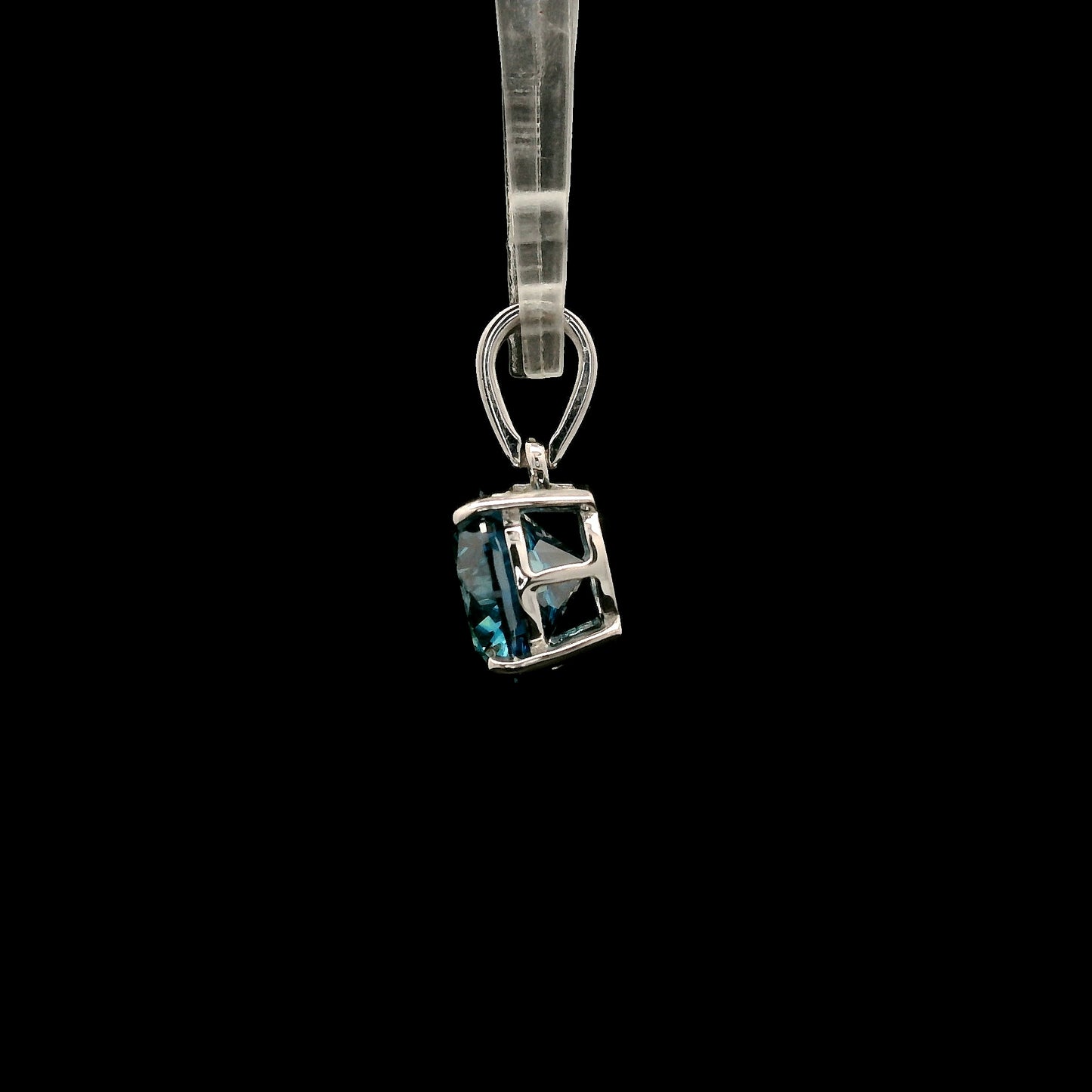 1.97 Carats Blue Lab Grown Diamond 14K Gold Pendant