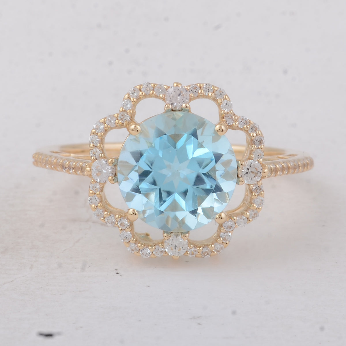 3.69 Ct Round Blue Topaz 9K Gold Ring