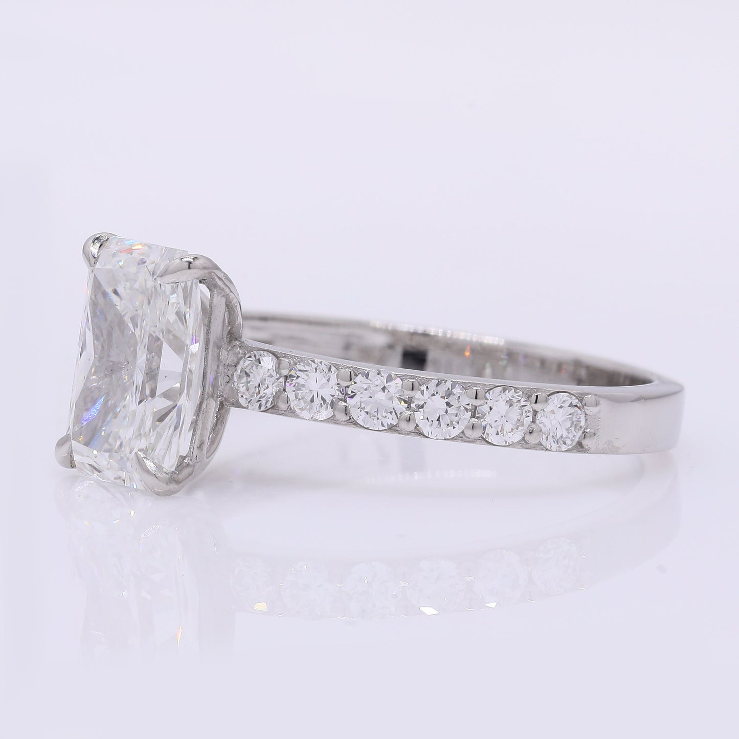 2.44 Carats Lab Grown Diamond 950 Platinum Ring