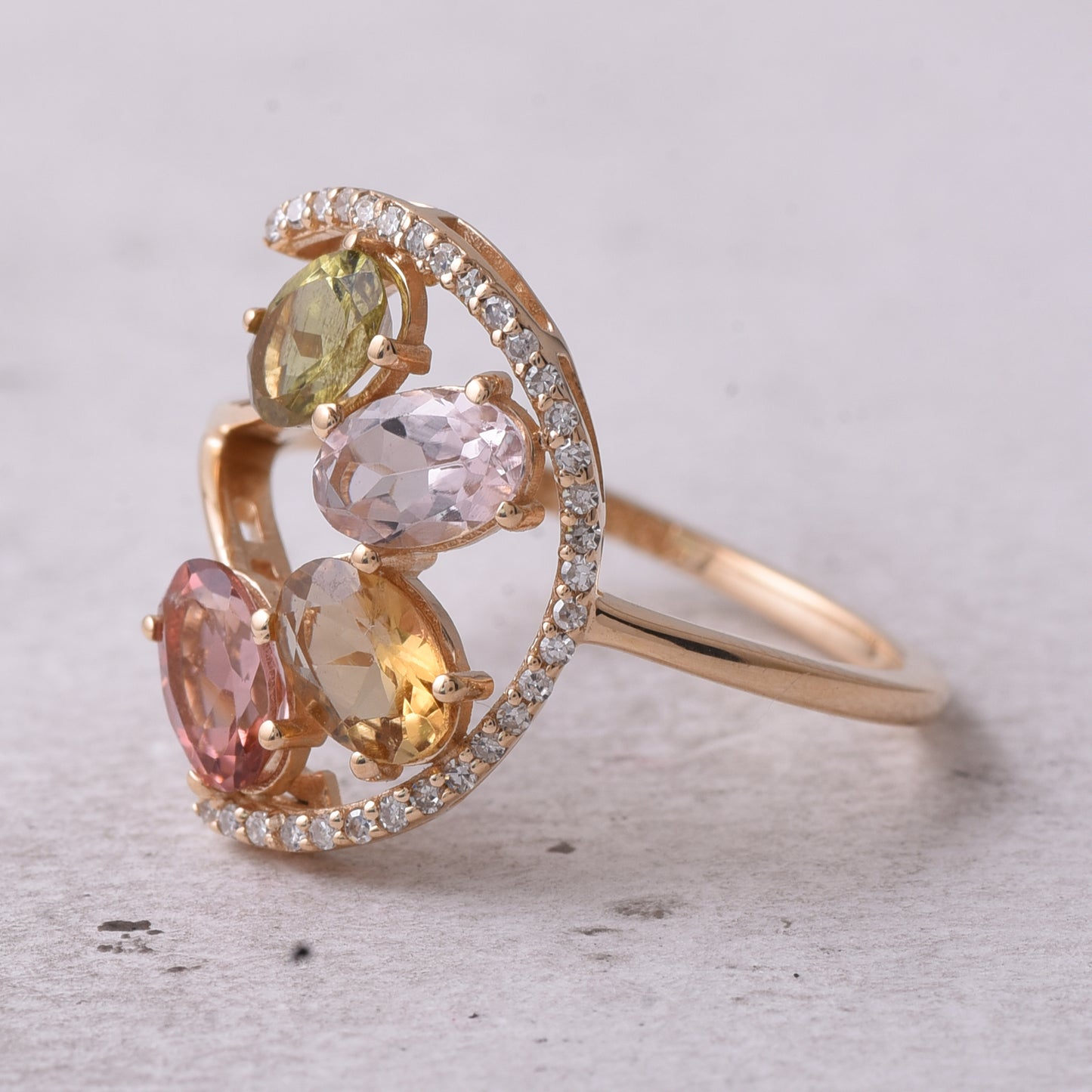 1.64 Ct Oval Natural Multi-Coloured Tourmaline 14K Gold Ring