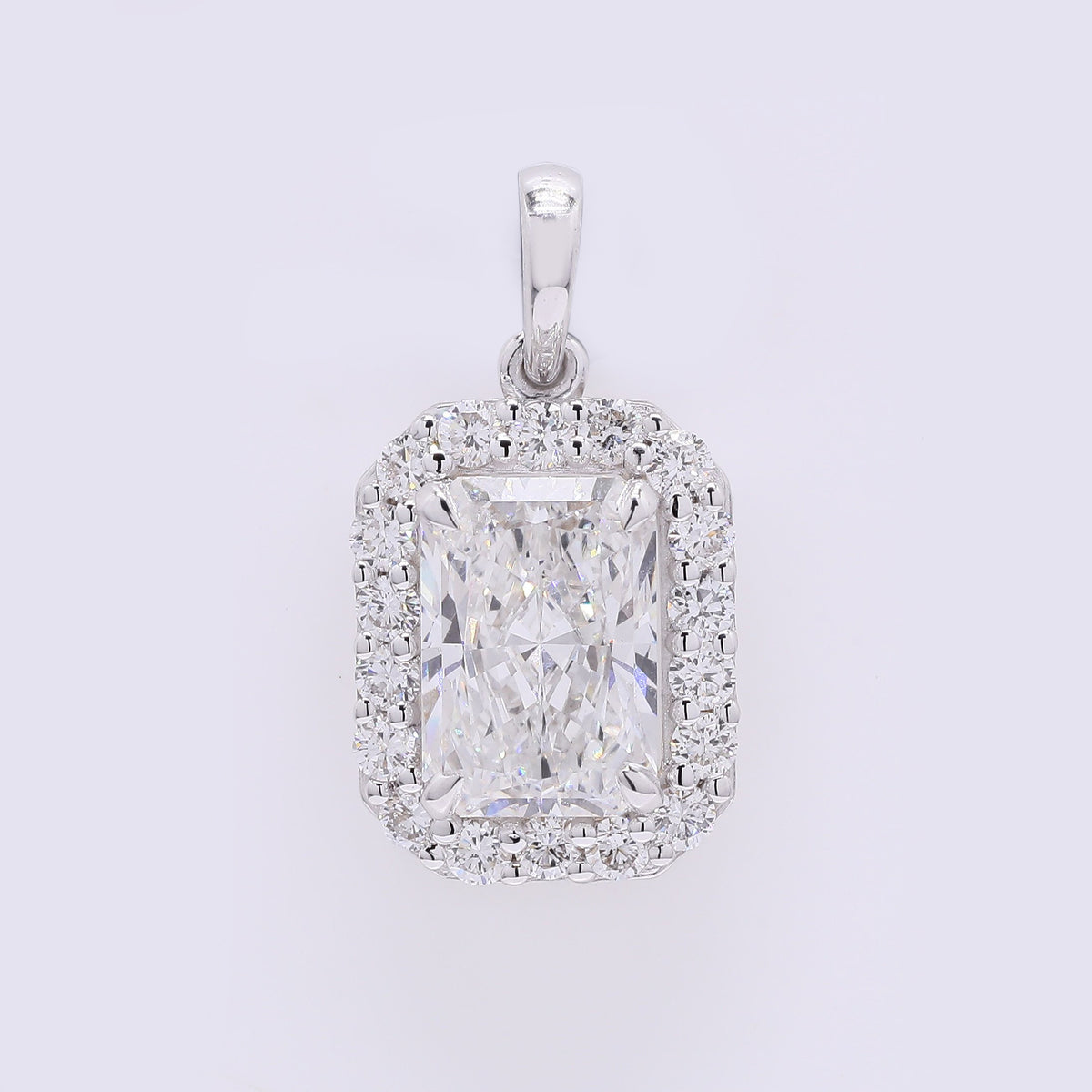 2.31 Carats Lab Grown Diamond 14K Gold Pendant