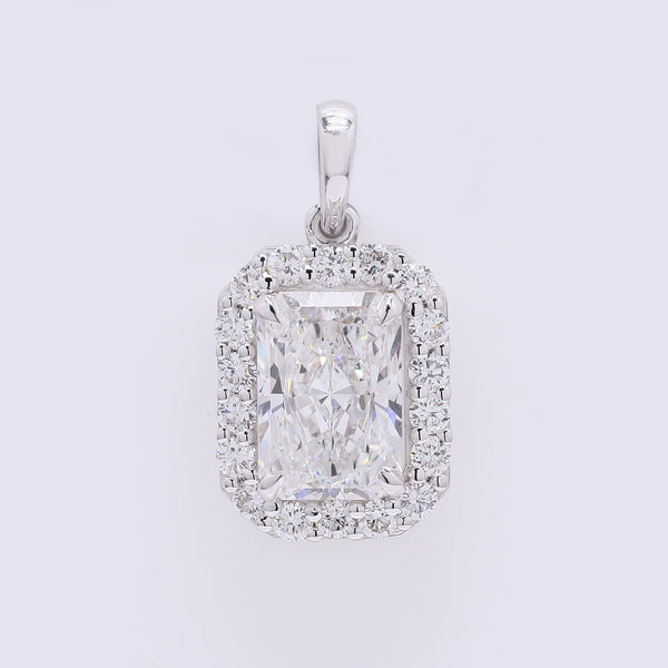 2.31 Carats Lab Grown Diamond 14K Gold Pendant