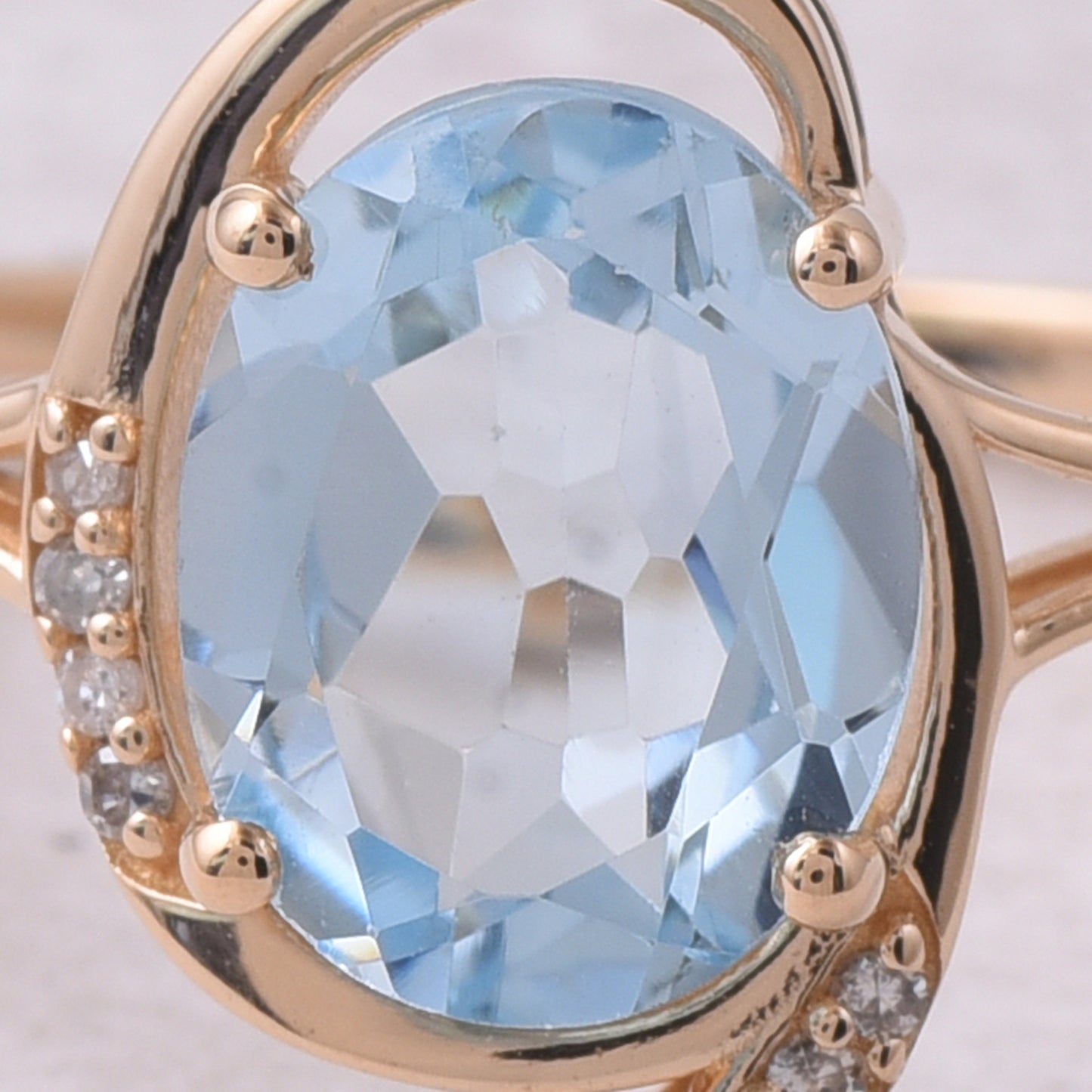 2.06 Ct Oval Mixed Cut Natural Topaz 14K Gold Ring