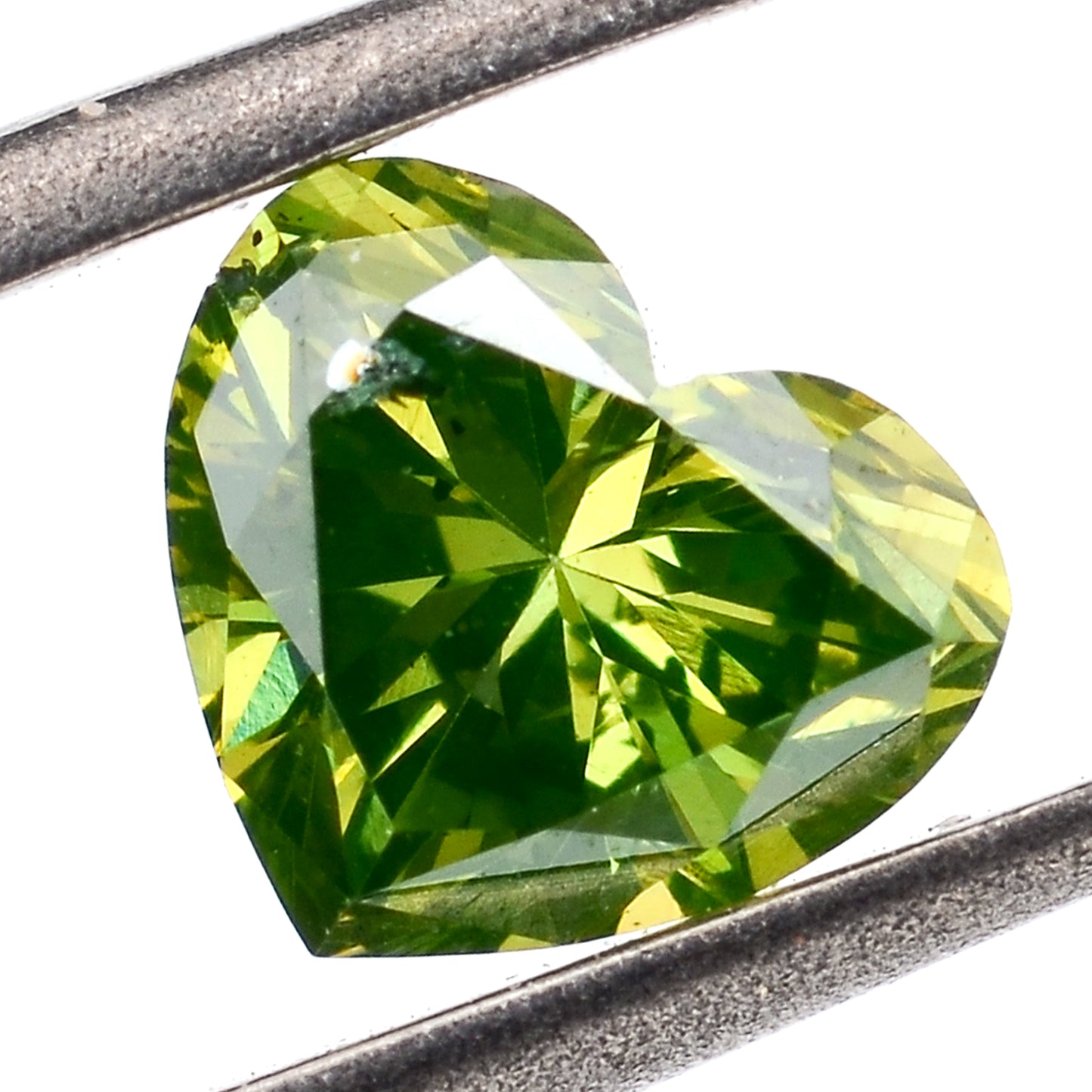 0.39 Green Diamond Heart Loose Diamond