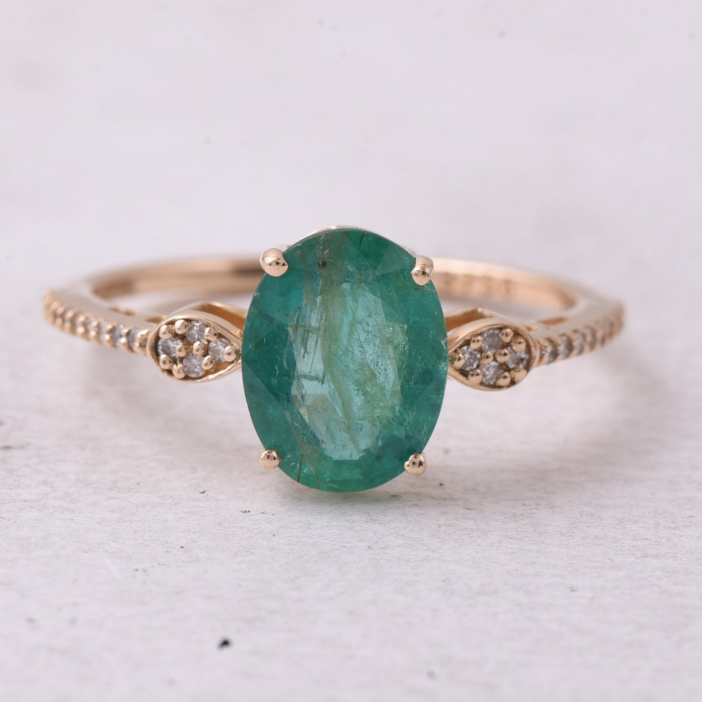 1.59 Ct Oval Mixed Cut Natural Emerald 14K Gold Ring