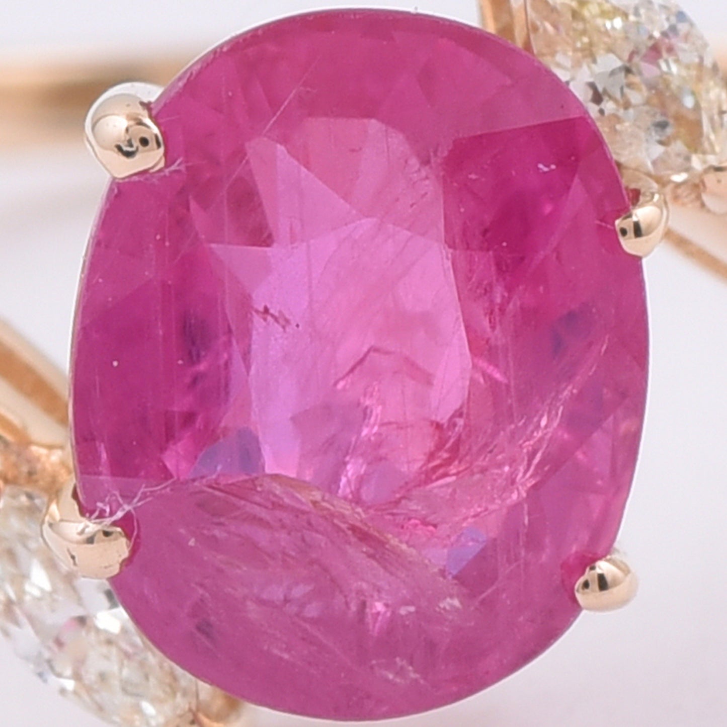 1.93 Ct Oval Natural Ruby 14K Gold Ring