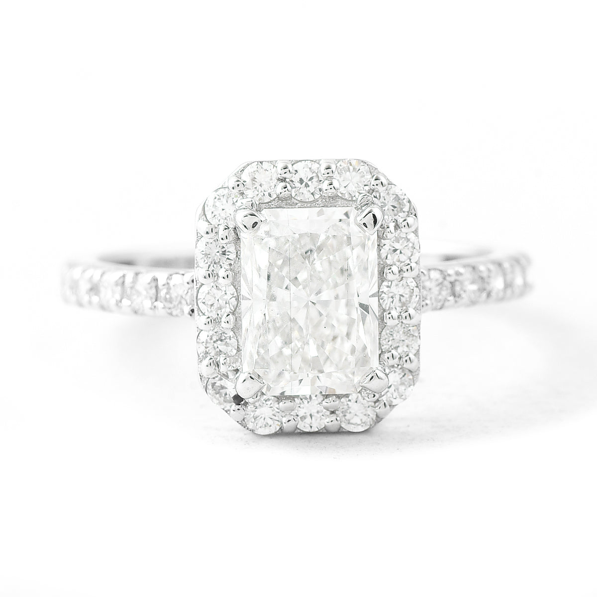2.21 Carats Lab Grown Diamond 14K Gold Ring