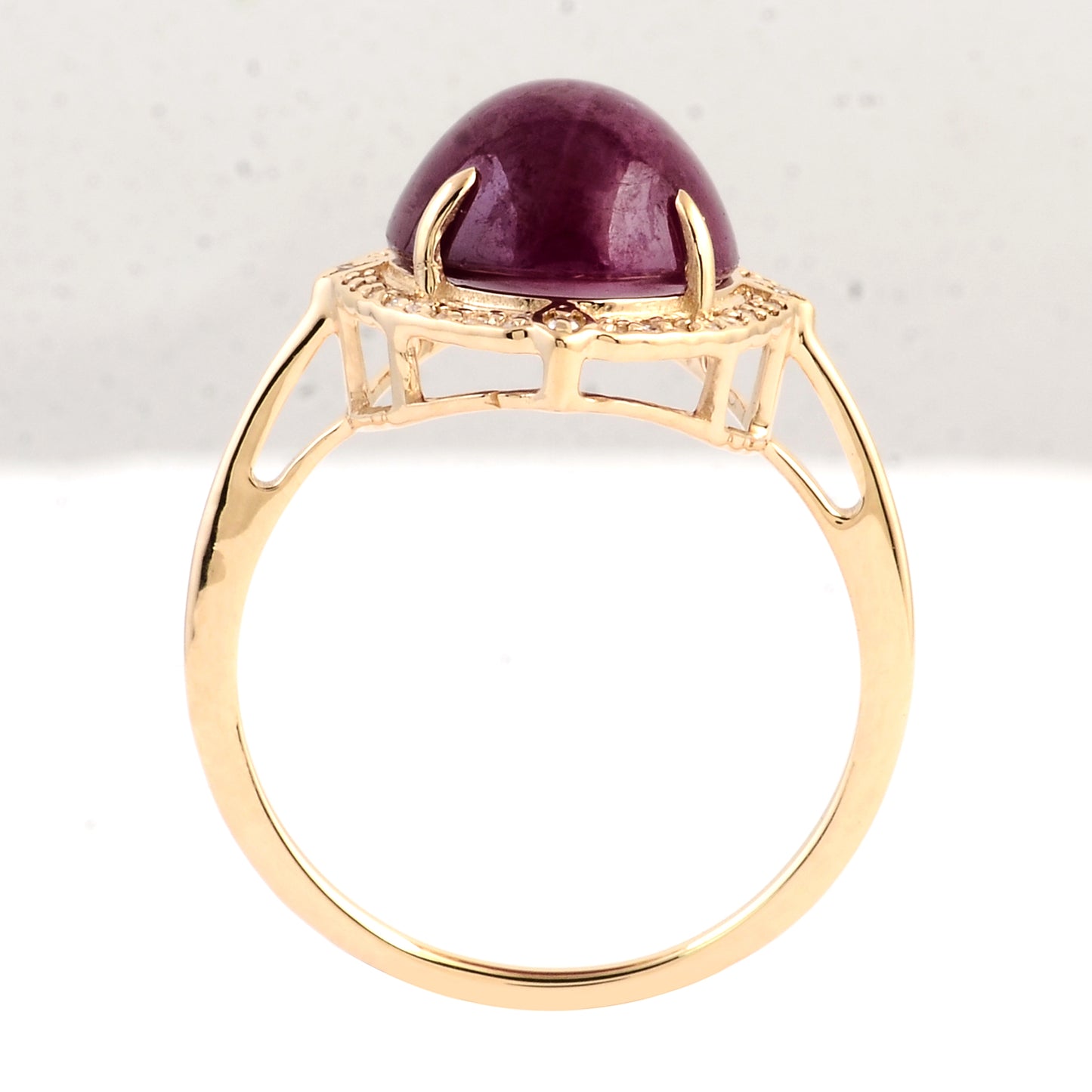 3.31 Ct Oval Cabochon Natural Corundum Ruby 14K Gold Ring