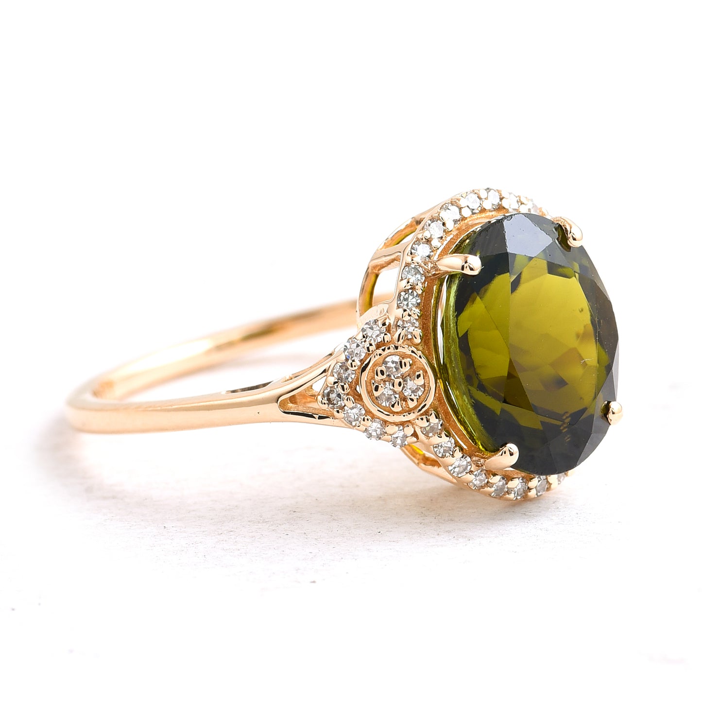 3.21 Ct Oval Tourmaline 14K Gold Ring