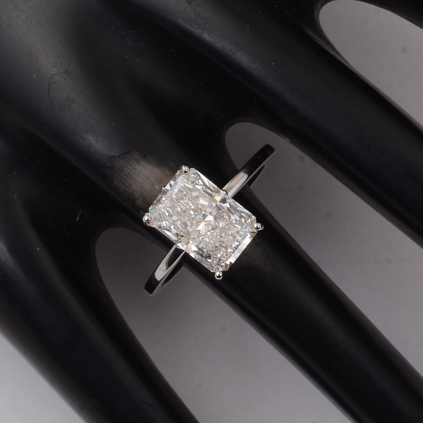 3.02 Carats Lab Grown Diamond 14K Gold Ring