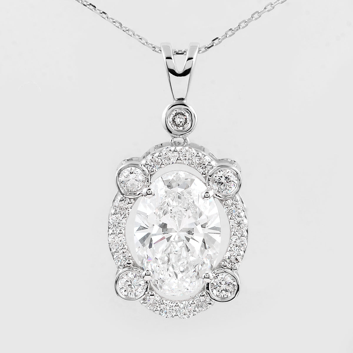4.94 Carats Lab Grown Diamond 14K Gold Pendant
