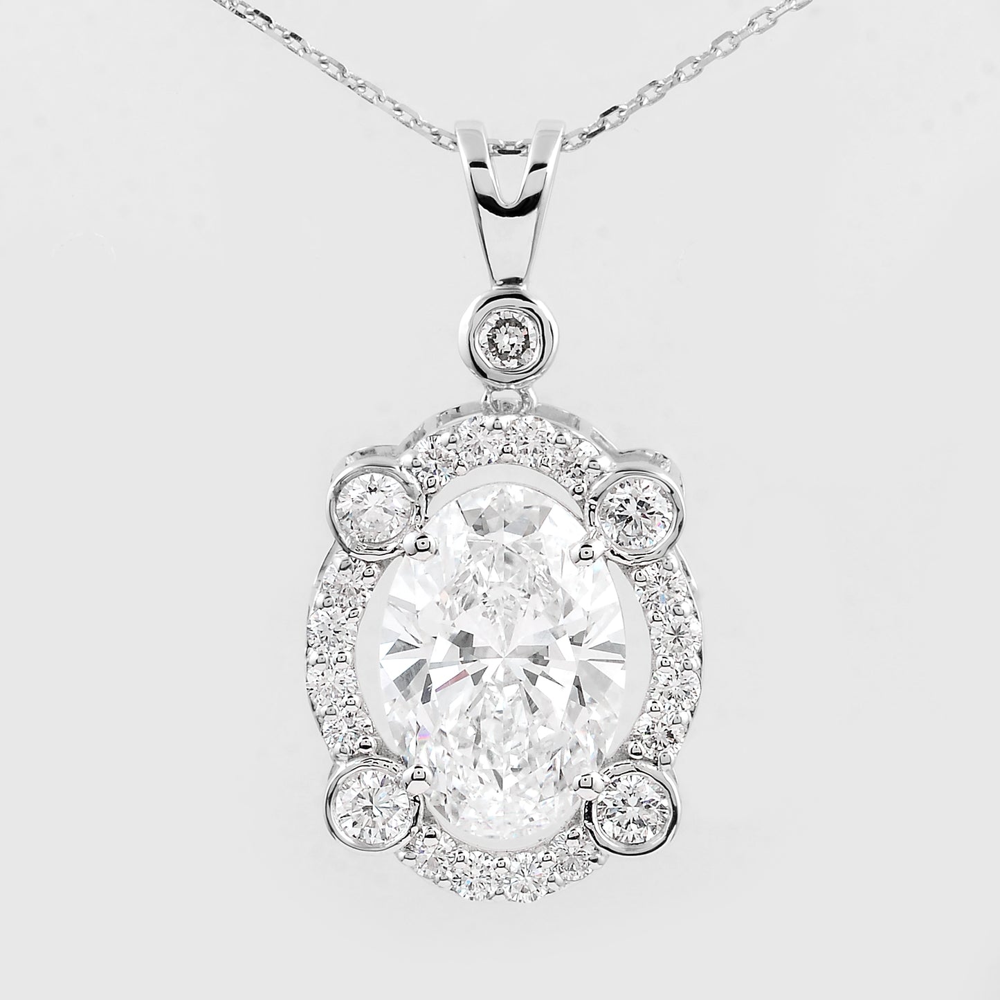 4.94 Carats Lab Grown Diamond 14K Gold Pendant