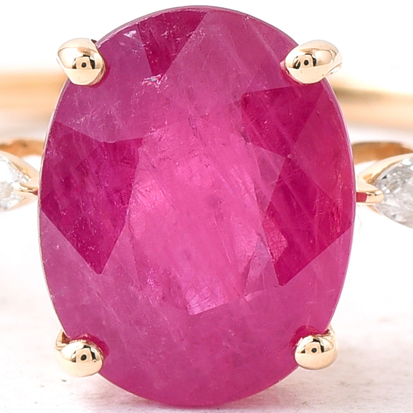2.84 Ct Oval Ruby 14K Gold Ring