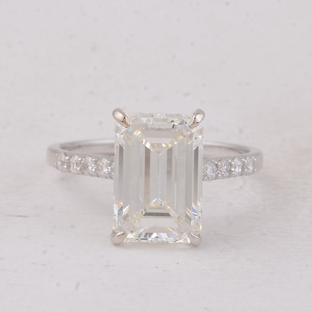 4.77 Carats Lab Grown Diamond 14K Gold Ring