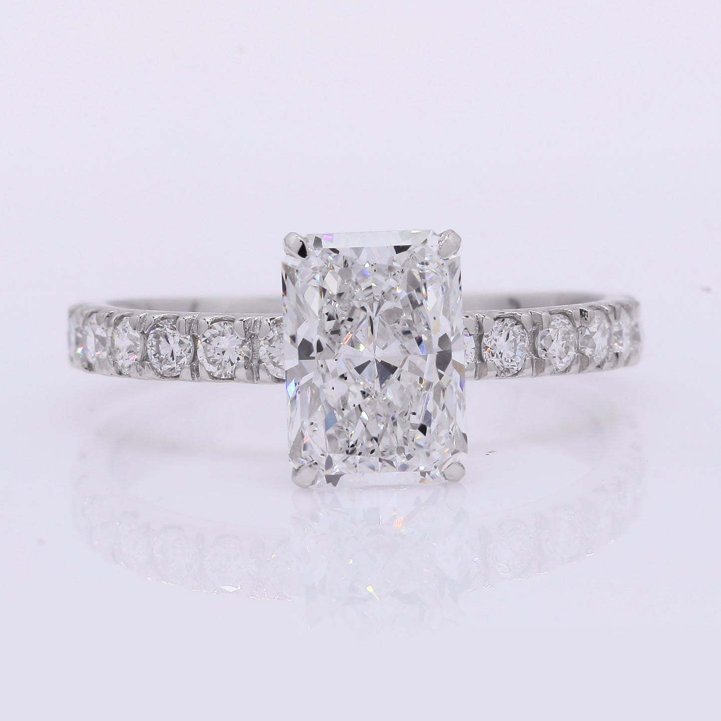 2.37 Carats Lab Grown Diamond 950 Platinum Ring