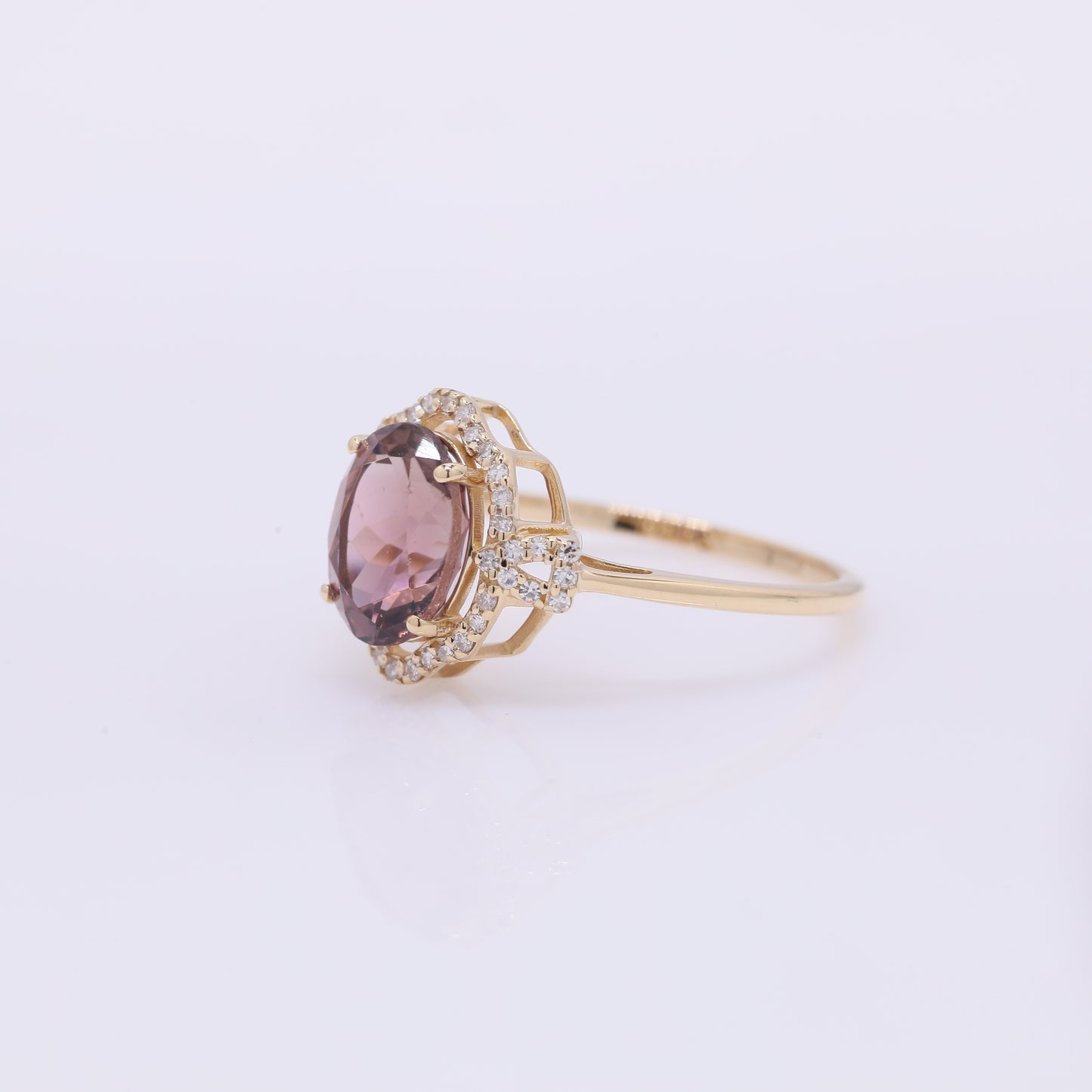 2.23 Ct Oval Mixed Cut Natural Tourmaline 14K Gold Ring